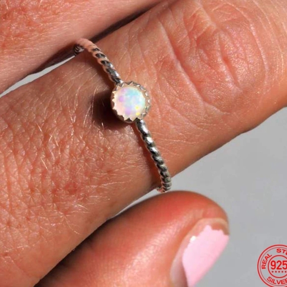 925 Silver Opal Ring - Picture 5 of 5
